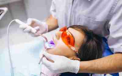 Tratamientos con Láser para Tratar la Periodontitis: Curetaje con Láser